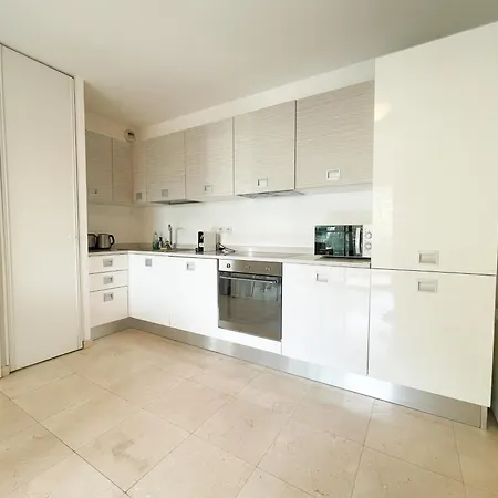 Deux Pieces, Parking Et Piscine Apartmán Beausoleil