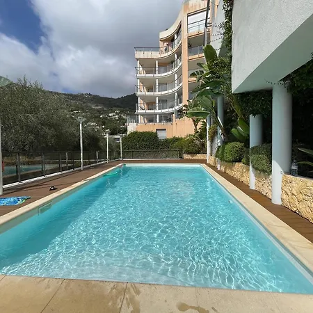 Deux Pieces, Parking Et Piscine * Beausoleil